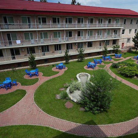 Olympica Hotel Almaty Exterior foto
